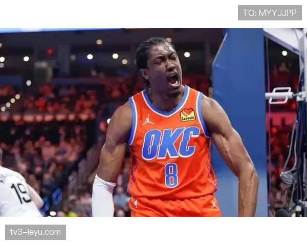 杰伦·威廉姆斯无球跑动提升命中率 明显拉开与队友差距